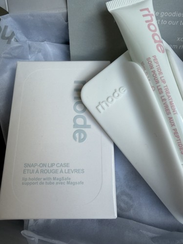 Rhode snap lip - rhode, case
